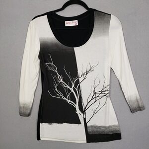 Tango Mango Colorblock Tred Graphic Top Black Witchy Whimsigoth Artsy Size S